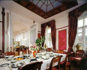 helldining2